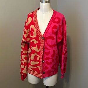 Vestique print cardigan, medium , red pink and camel color , acrylic